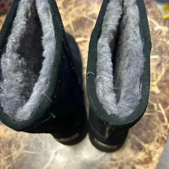 RJ'S Fuzzies Sheepskin Black Woman's Boots Size 8 - Picture 3 of 5